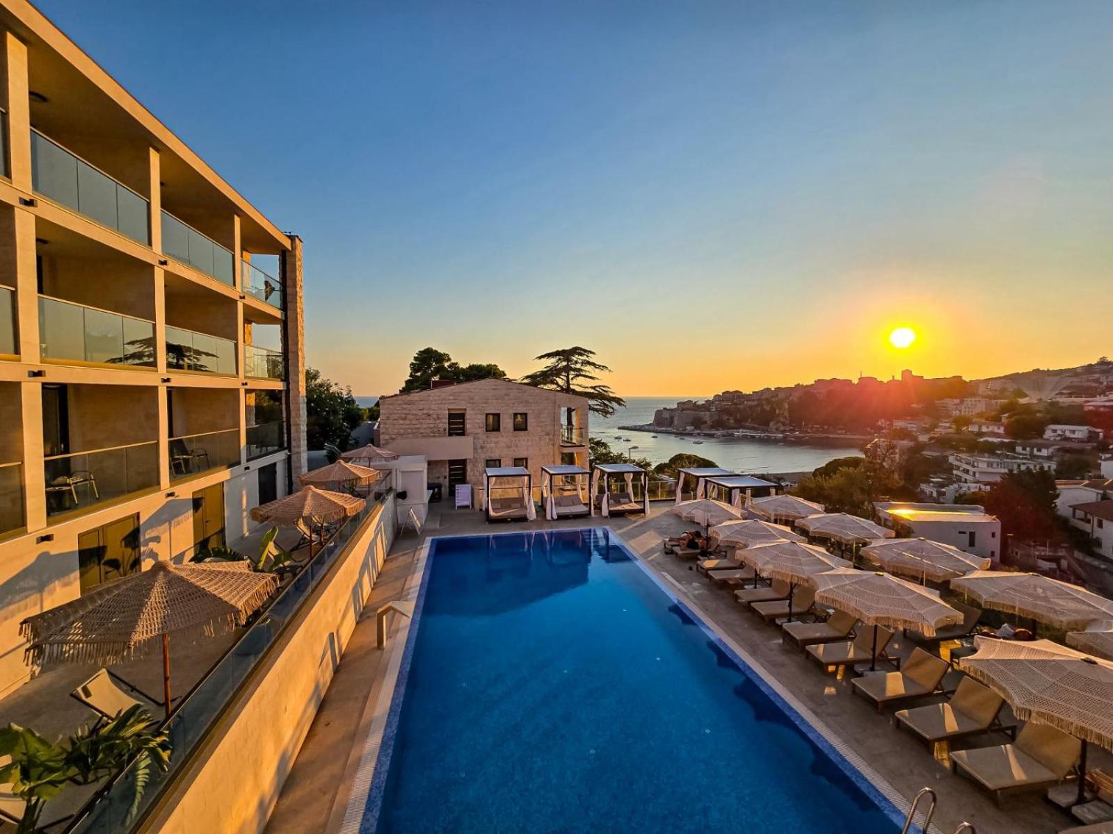 The New Hotel Mediteran - Villa Edition Ulcinj Eksteriør billede